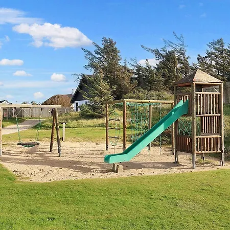 Cozy In Semesterbostad Løkken