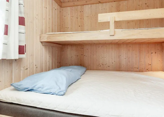 Cozy In *